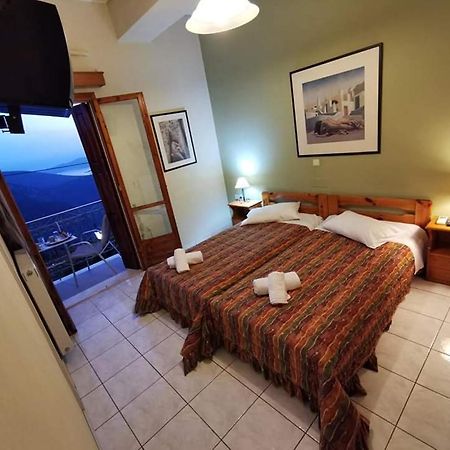 דלפי Sun View Guesthouse מראה חיצוני תמונה