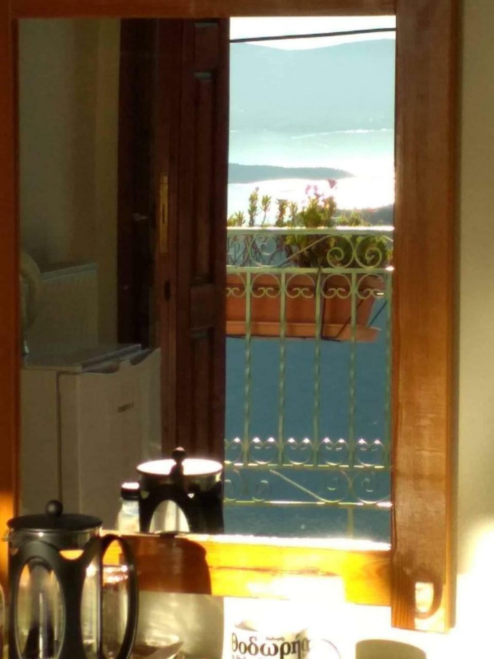 דלפי Sun View Guesthouse מראה חיצוני תמונה
