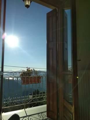 דלפי Sun View Guesthouse מראה חיצוני תמונה